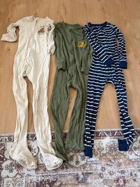 Old navy pajamas